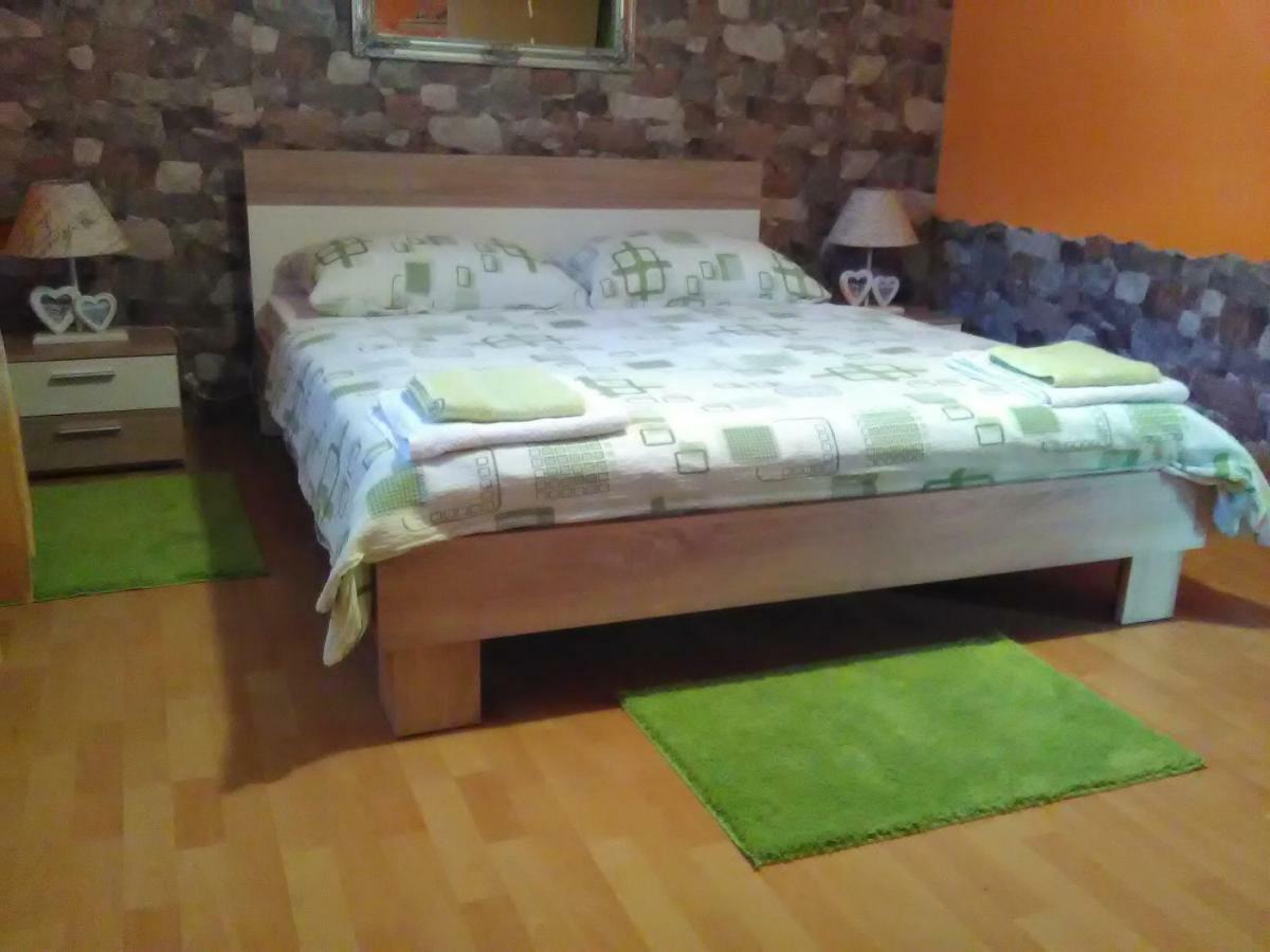 Apartment Tomasevic Slunj Eksteriør billede